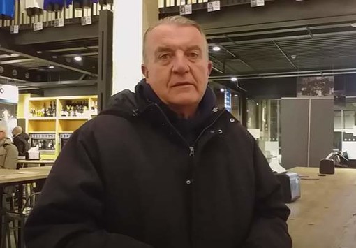VIDEO La mostra delle maglie di Samp e Genoa