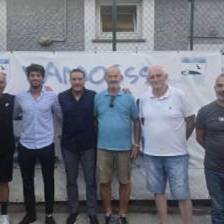 GOLFO PARADISO Presentato il nuovo mister con il nuovo staff tecnico