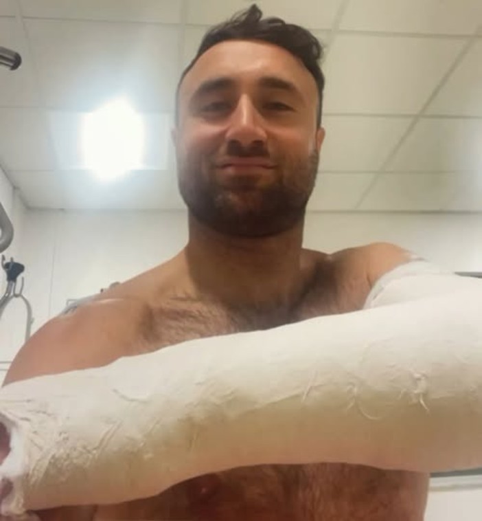 GENOVA CALCIO "Forza Francesco, ti aspettiamo presto"