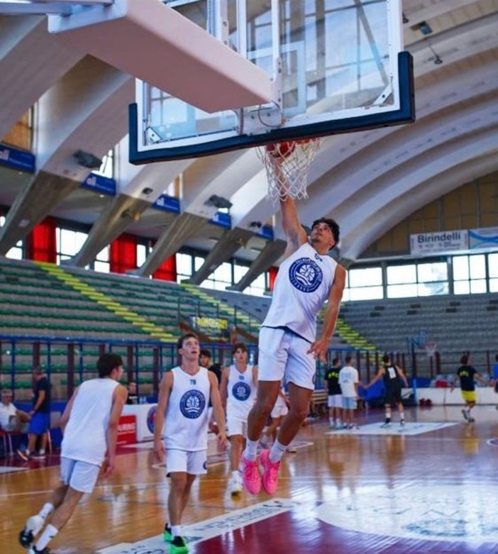 LO SPEZIA BASKET TARROS RIUNISCE I FRATELLI LAMPERI