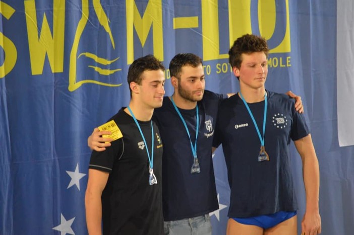 I gioielli del Genova Nuoto brillano anche a Torino