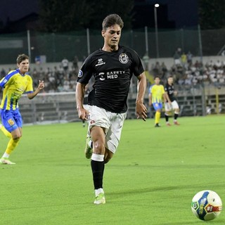 Andrea in azione con la maglia del Crema (foto Giulio Giordano)