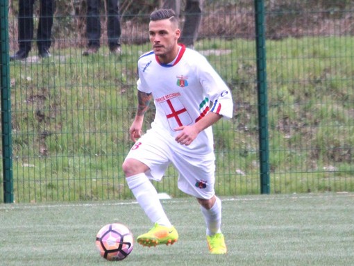 BUON COMPLEANNO E 10 DOMANDE A… Simone Prestanizzi