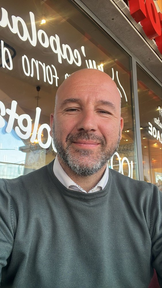 SAMUELE PARODI "Parlo sempre di calcio e di lavoro... sono noiosissimo" SAMUELE PARODI "Parlo sempre di calcio e di lavoro... sono noiosissimo"