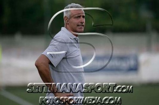 Maurizio Podestà: "Arenzano è l'ideale per me, conosco la piazza ed è vicino a casa..." Maurizio Podestà: "Arenzano è l'ideale per me, conosco la piazza ed è vicino a casa..."