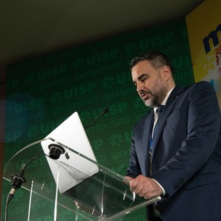 L'ATTIVITA' SPORTIVA E' ENTRATA NELLA COSTITUZIONE "Che sia allora un vero diritto per tutti e per tutte"