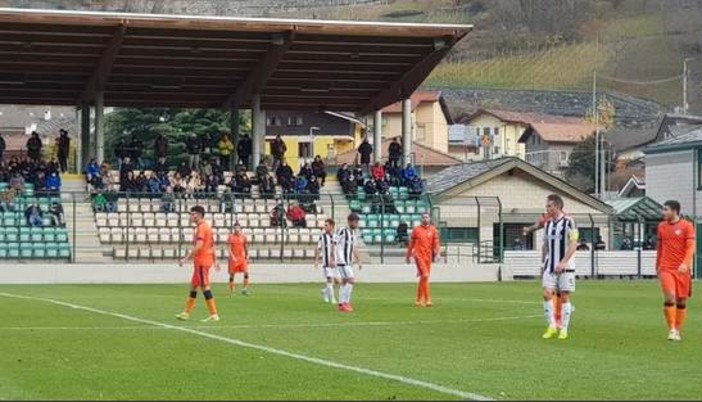 Serie D: Pont Donnaz - Lavagnese 0-0, un buon punto che muove la classifica