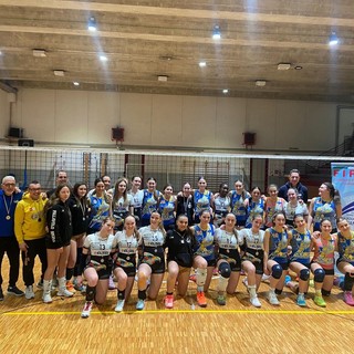 Volley - Il Futura Ceparana riceve Albaro e festeggia l' U18 neocampione Volley - Il Futura Ceparana riceve Albaro e festeggia l' U18 neocampione