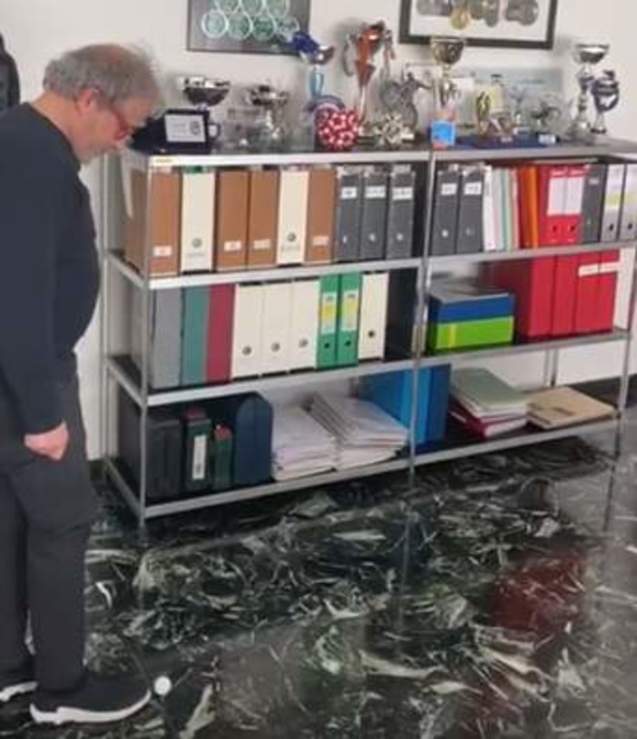 VIDEO #IOPALLEGGIOACASA La sfida fra Paolo e Leonardo Pastorino