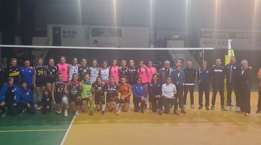 VOLLEY Al Paladiamante raduno FIPAV Liguria per attività di Qualificazione Nazionale Femminile VOLLEY Al Paladiamante raduno FIPAV Liguria per attività di Qualificazione Nazionale Femminile