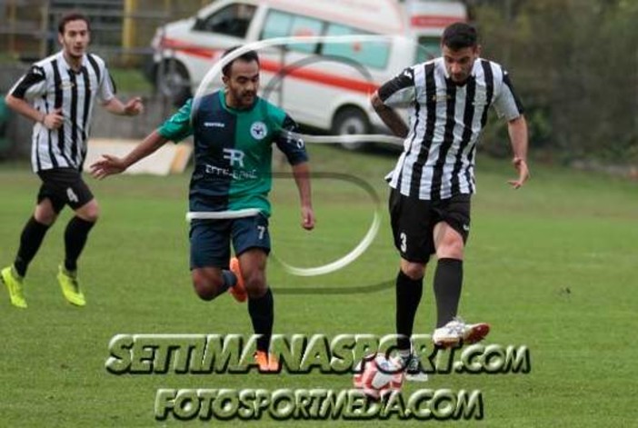 Piscitelli nel 2019 in maglia bianconera Piscitelli nel 2019 in maglia bianconera