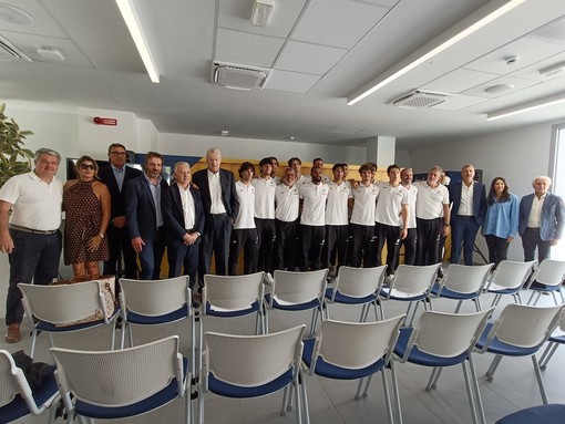 GIOVANI, SOLIDITA' E LEGAME CON IL TERRITORIO: ecco lo Spezia Basket Tarros che affrontera' il prossimo campionato GIOVANI, SOLIDITA' E LEGAME CON IL TERRITORIO: ecco lo Spezia Basket Tarros che affrontera' il prossimo campionato