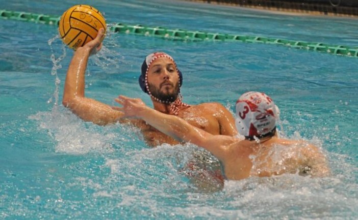 PALLANUOTO  L’Iren Quinto torna a vincere, in rimonta, in casa del De Akker Bologna