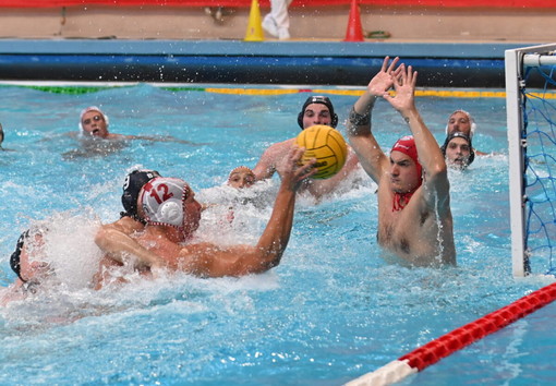PALLANUOTO La regular season termina con un ko indolore a Savona, per l'Iren Quinto è già tempo di play off PALLANUOTO La regular season termina con un ko indolore a Savona, per l'Iren Quinto è già tempo di play off