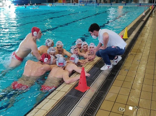 PALLANUOTO/QUINTO Under 18 al via con una vittoria e un ko beffardo