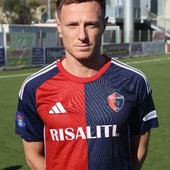 SESTRI LEVANTE Lascia il calcio giocato Silvano Raggio Garibaldi SESTRI LEVANTE Lascia il calcio giocato Silvano Raggio Garibaldi