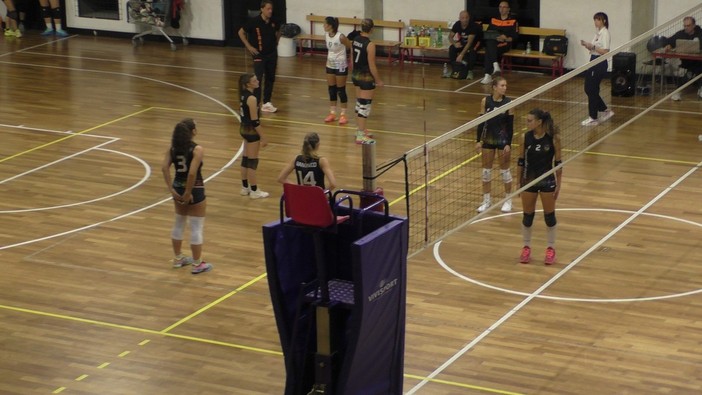 Pallavolo - Prima vittoria della Rainbow Spezia in campionato Pallavolo - Prima vittoria della Rainbow Spezia in campionato