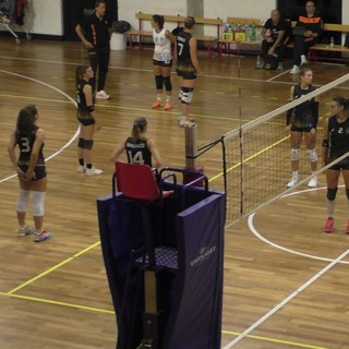 Pallavolo - Prima vittoria della Rainbow Spezia in campionato