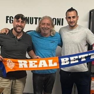 REAL BETTI Colpaccio per l'attacco