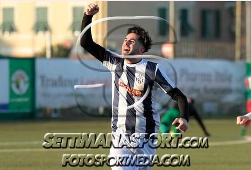 FABIO RIGNANESE "Il primo gol con questa maglia è stata un'emozione unica"