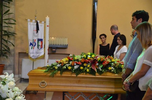 I funerali di Antonio Sonno, i video e le immagini