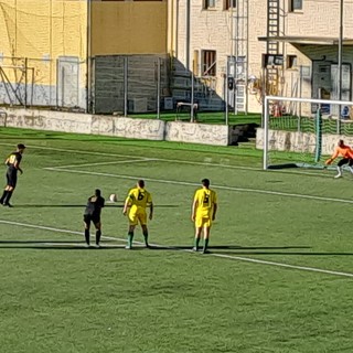 Ferreccio trasforma il rigore dello 0-1