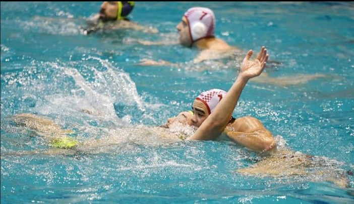 PALLANUOTO Un buon Sori cade e viene doppiato con la De Akker Bologna