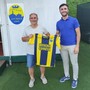 MELE Triplo colpo di mercato