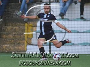 SIMONE SAVONA "Diventare papà a fine anno sarà il regalo più bello"
