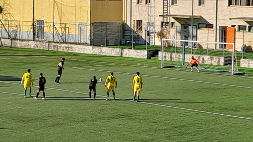 Ferreccio trasforma il rigore dello 0-1
