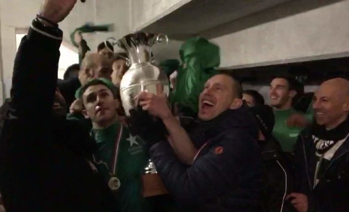 VIDEO - LA SESTRESE IN FESTA NEGLI SPOGLIATOI