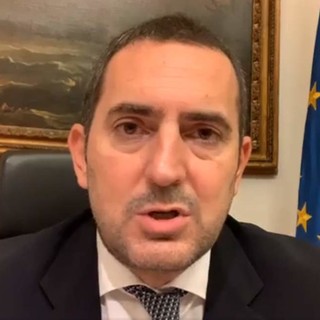 IL MINISTRO SPADAFORA RASSICURA I LAVORATORI DELLO SPORT &quot;Indennità automatica per tutti coloro che l'hanno già ricevuta a marzo, aprile, maggio e giugno&quot;