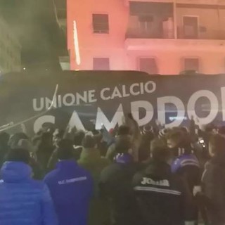 VIDEO/L'ARRIVO DEL PULLMAN DELLA SAMPDORIA ALLO STADIO