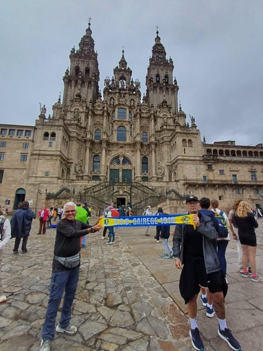 FINO A SANTIAGO CON LA CAIRESE NEL CUORE FINO A SANTIAGO CON LA CAIRESE NEL CUORE