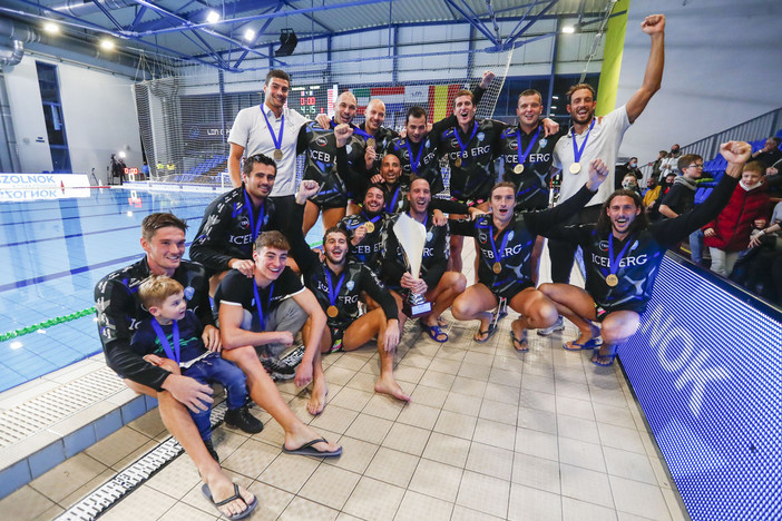 PALLANUOTO Supercoppa Europea, Szolnok - Pro Recco 4-15