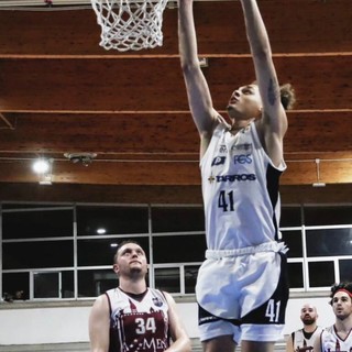 PALLACANESTRO / UN ALTRO RITORNO ALLO SPEZIA BASKET TARROS
