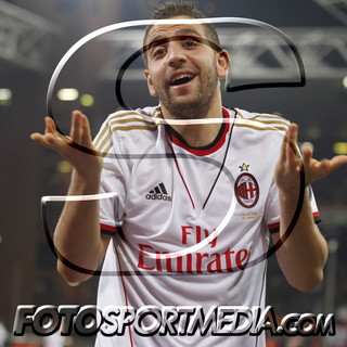 Genoa, la presentazione di Taarabt