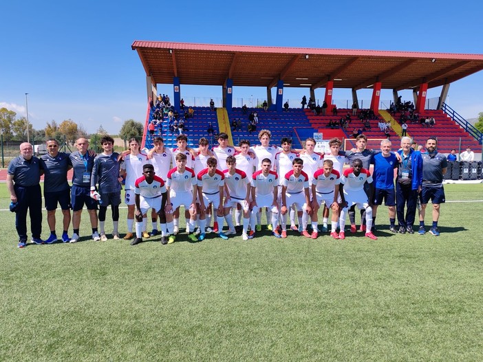 TORNEO DELLE REGIONI Vince anche l'Under 17 TORNEO DELLE REGIONI Vince anche l'Under 17
