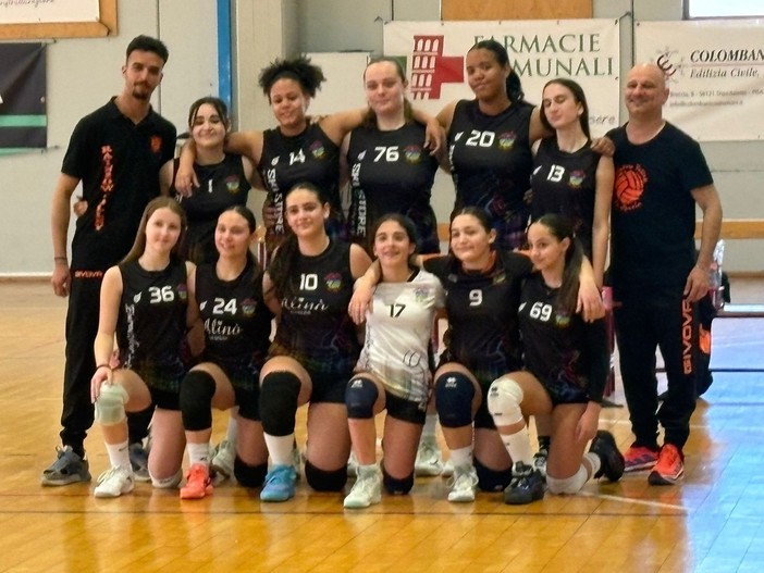 Pallavolo - Rainbow verso il derby mentre splende l' U14