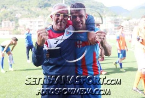 DANIELE VENTURA "Da piccolo impazzivo per Natalia Estrada, adesso pagherei oro per passare del tempo con Guardiola" DANIELE VENTURA "Da piccolo impazzivo per Natalia Estrada, adesso pagherei oro per passare del tempo con Guardiola"