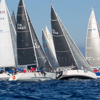 VELA 13° Campionato della Lanterna: vincono Padawan, Dea Gitana, JBes e Auffa