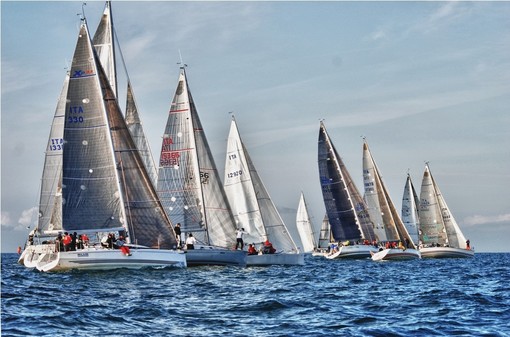 Vela - Parte sabato la 43° edizione del Campionato Invernale Golfo del Tigullio