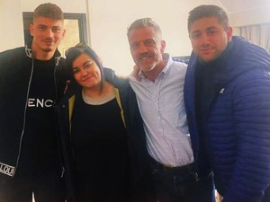 Stefania con Sebastiano Esposito, Flachi e Barletta