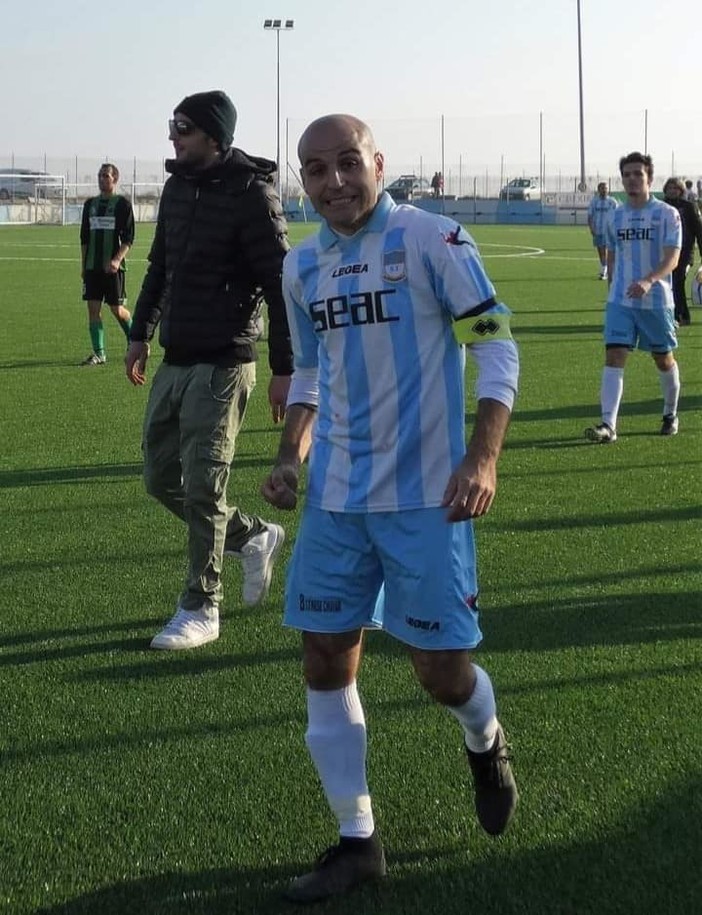 CALCIOMERCATO Ora è ufficiale: Maurizio Vargiu lascia la Riese CALCIOMERCATO Ora è ufficiale: Maurizio Vargiu lascia la Riese