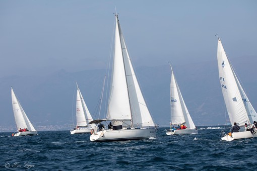 VELA 35° Intercircoli: ImXtinente, Dea Gitana, Auffa, Be Quiet, My Dream, Tittimea e Tropic Banana in evidenza