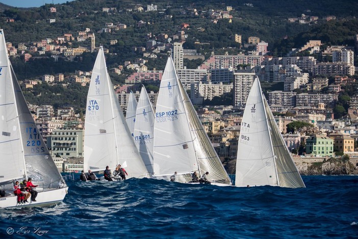 VELA 11° Campionato della Lanterna: sabato l'epilogo in acqua, domenica la premiazione al Museo della Lanterna
