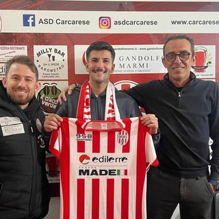 ELIA ZUNINO "Nella mia formazione ideale il mister non serve: andatela a leggere"